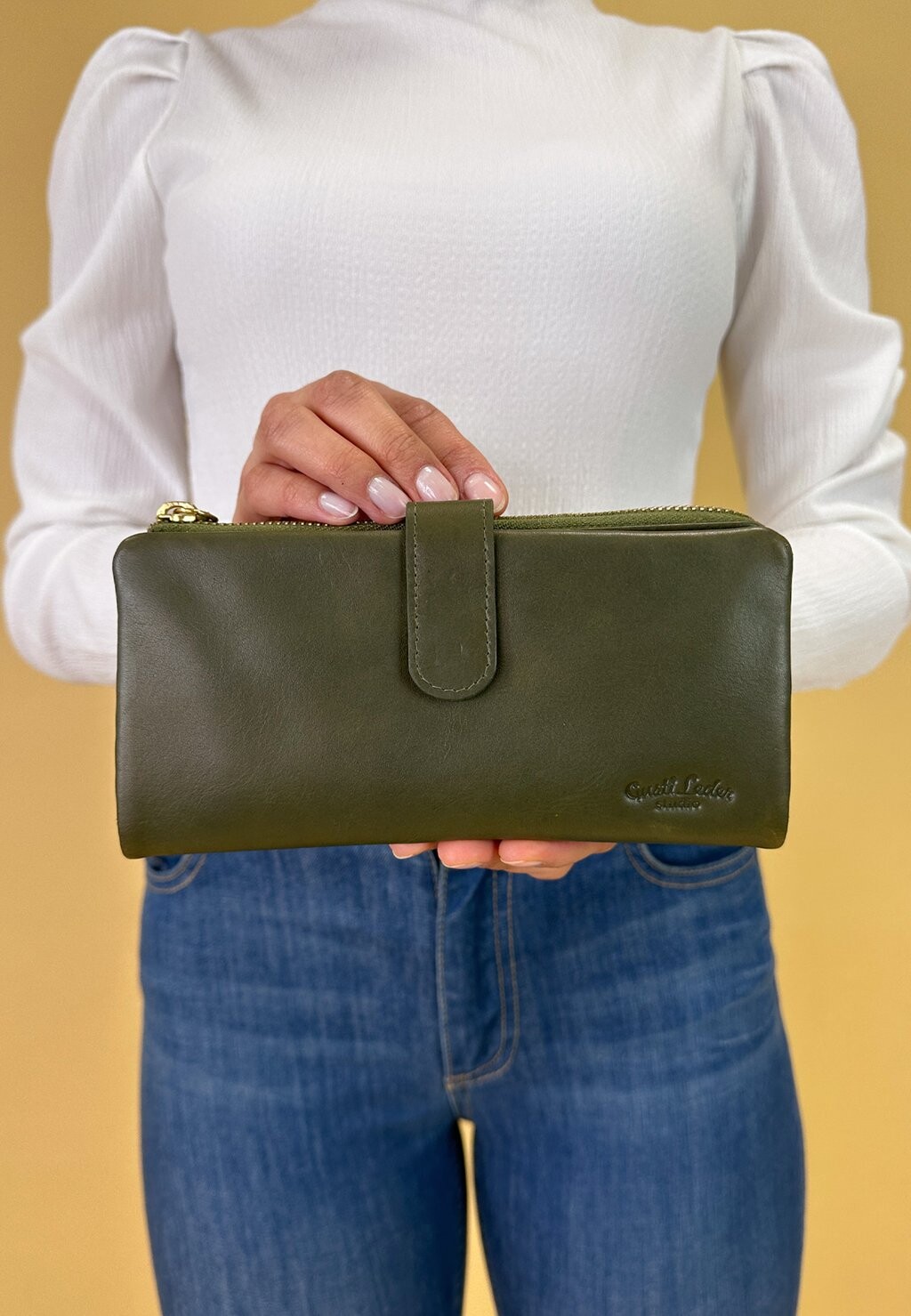 Кошелек VIDA Gusti Leder, цвет grün
Кошелек VIDA Gusti Leder, цвет grün