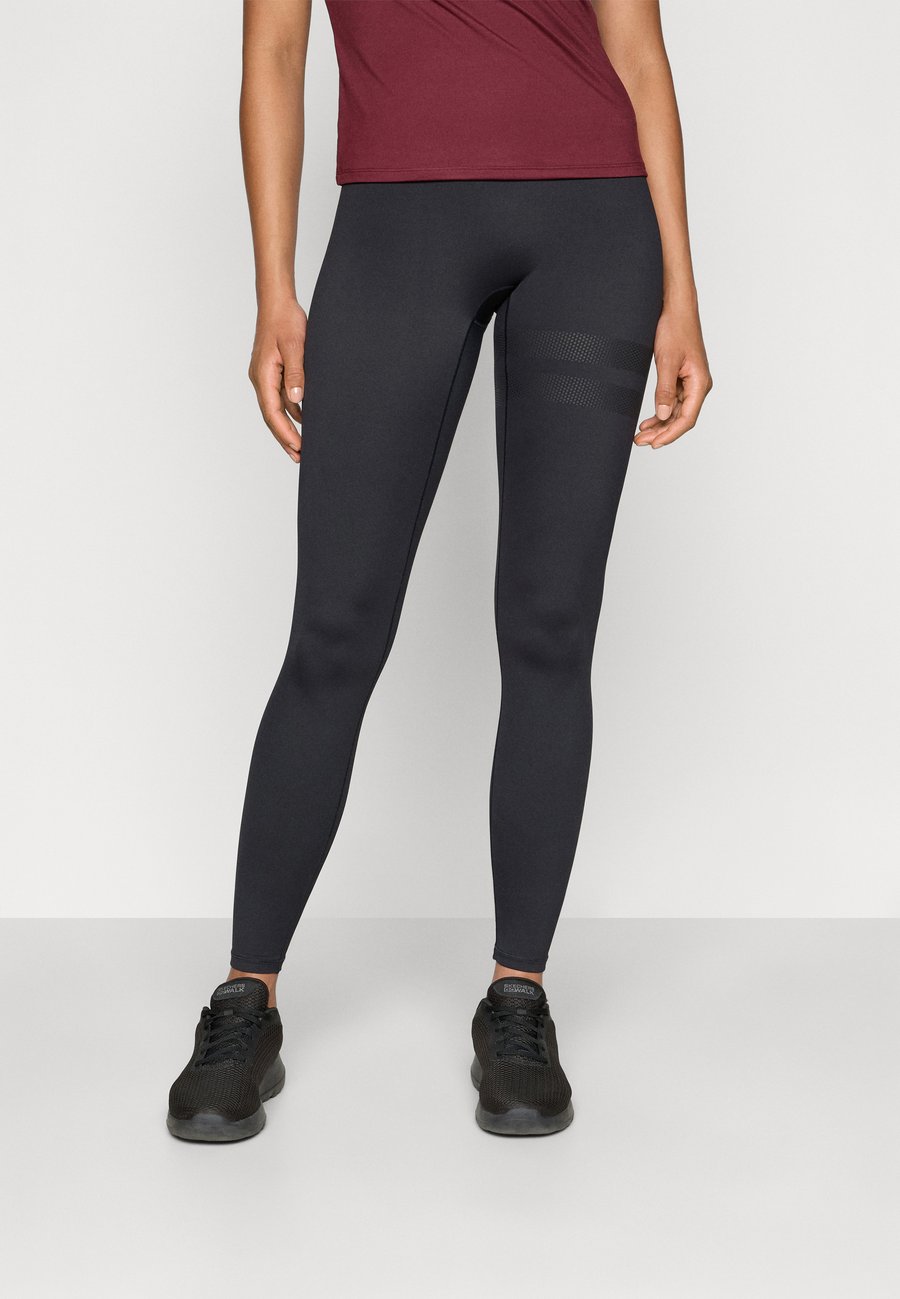 Леггинсы Stronger THE SIGNATURE ONE LEGGINGS, Black
Леггинсы Stronger THE SIGNATURE ONE LEGGINGS, Black