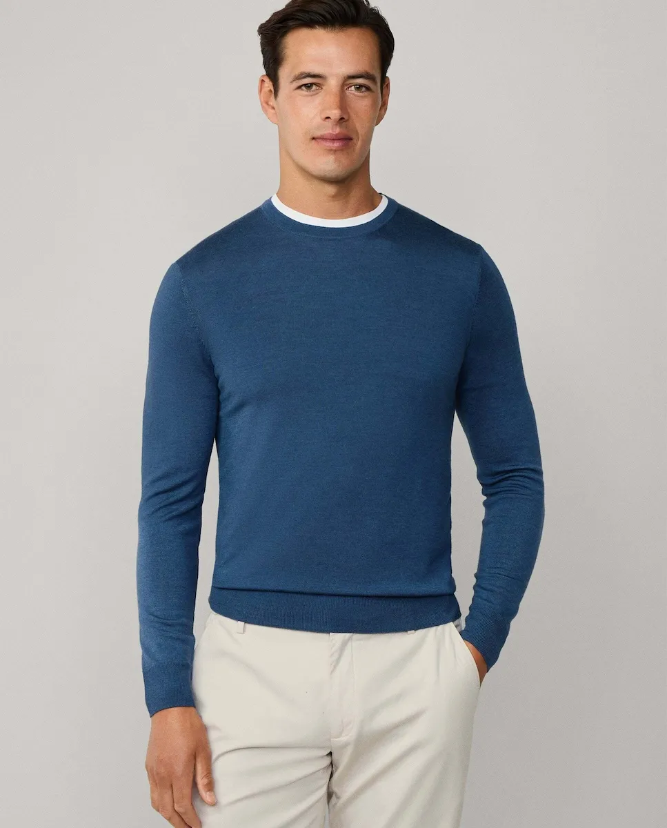 Мужской свитер из шерсти мериноса и шелка с круглым вырезом Hackett, индиго
Мужской свитер из шерсти мериноса и шелка с круглым вырезом Hackett, индиго