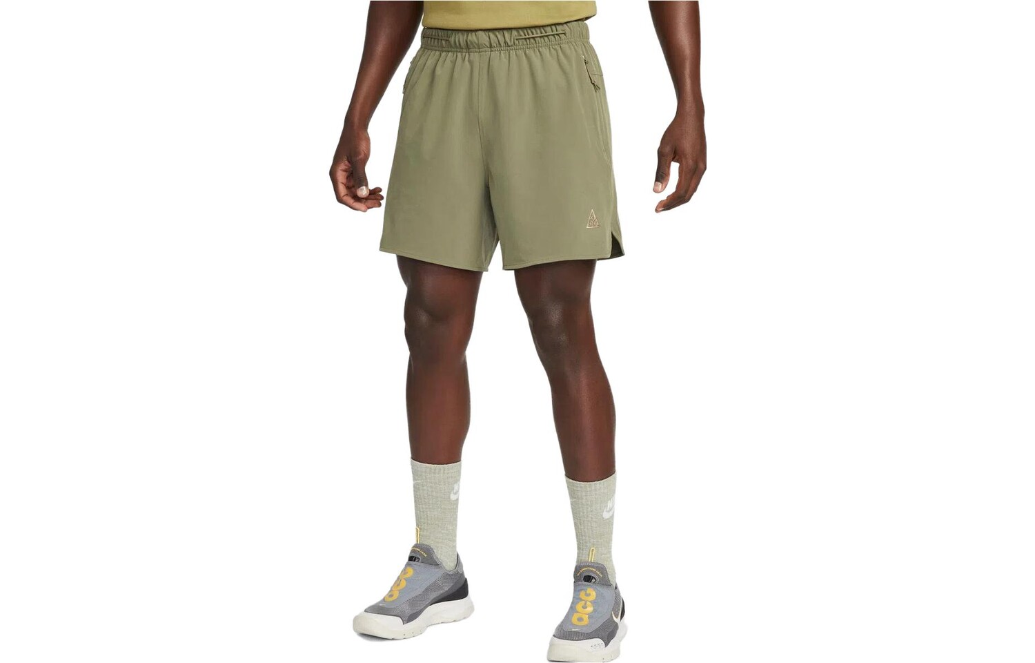 Спортивные шорты мужские зеленые Nike, зеленый
Спортивные шорты мужские зеленые Nike, зеленый