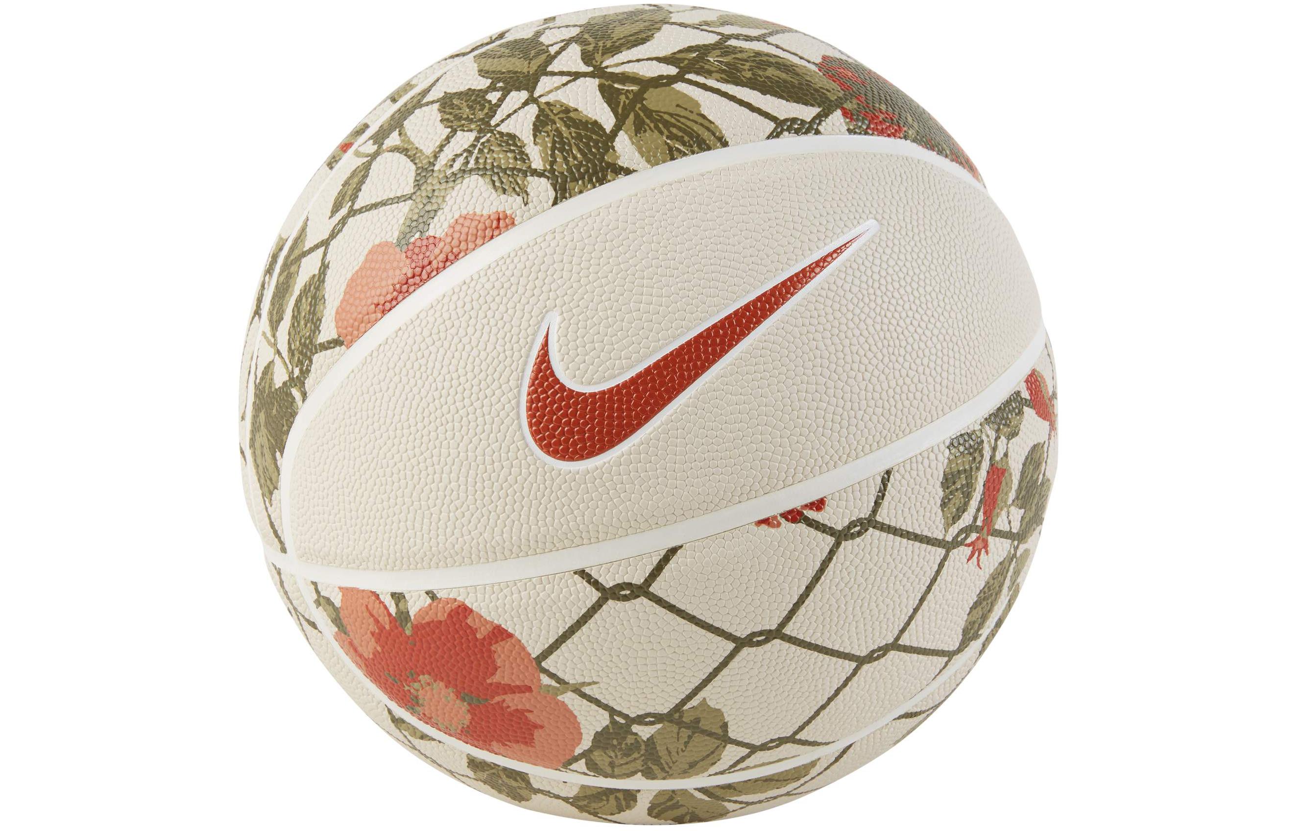 Баскетбольный мяч Nike
Баскетбольный мяч Nike