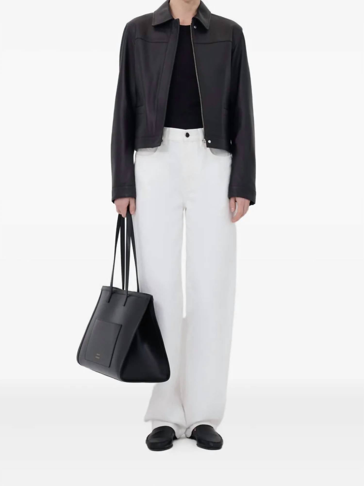 Кожаная куртка аскот в черном цвете Loulou De Saison
Кожаная куртка аскот в черном цвете Loulou De Saison