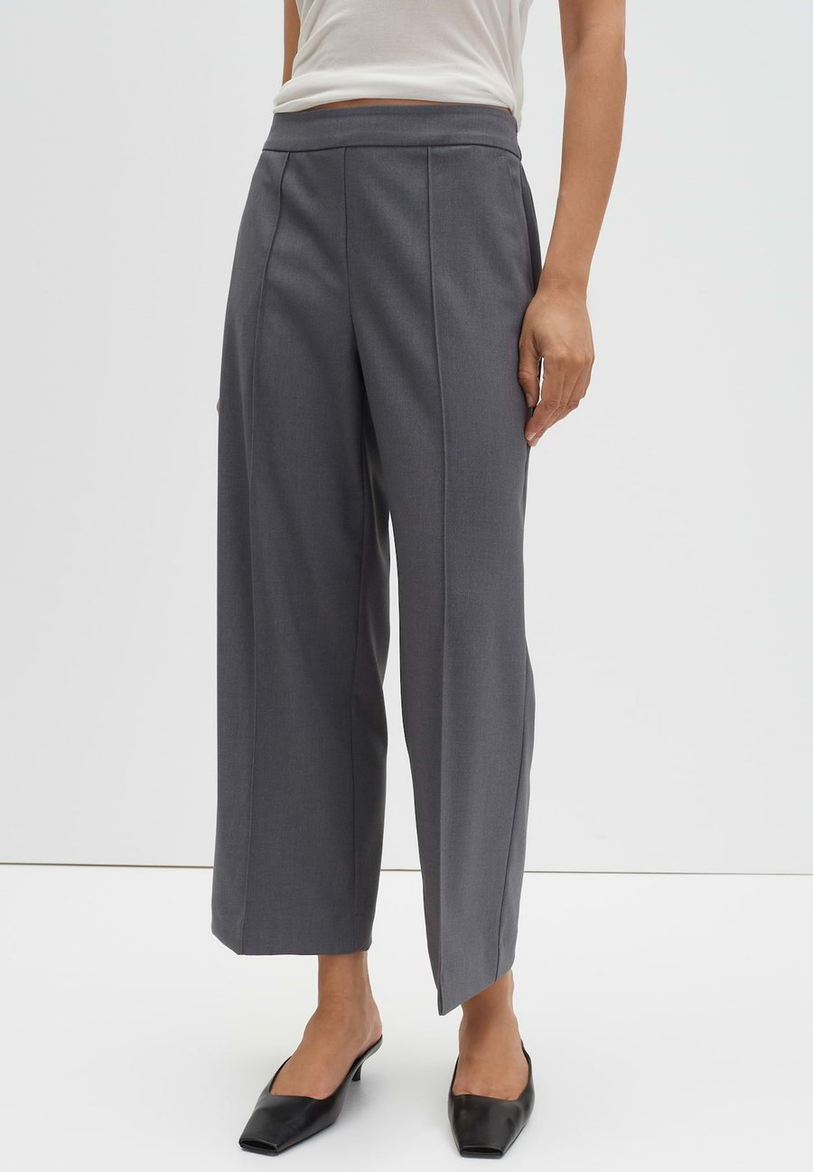 Брюки someday. MID RISE WIDE, Coal Dust/Anthracite
Брюки someday. MID RISE WIDE, Coal Dust/Anthracite