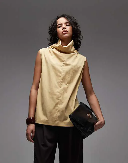 Легендарный желто-желтый топ без рукавов с воротником-воронкой ASOS DESIGN
Легендарный желто-желтый топ без рукавов с воротником-воронкой ASOS DESIGN