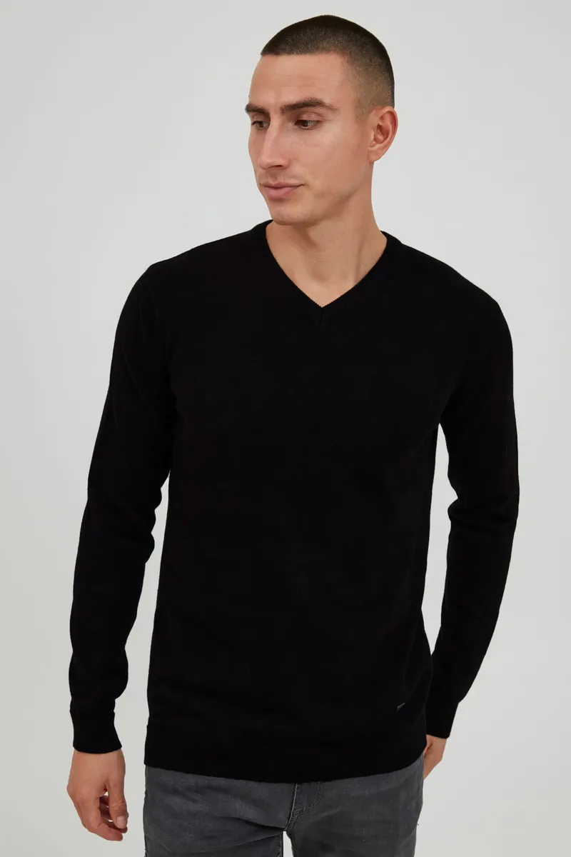 11 Project вязаного свитера " 11 Project PRIngmar", черный
11 Project вязаного свитера " 11 Project PRIngmar", черный