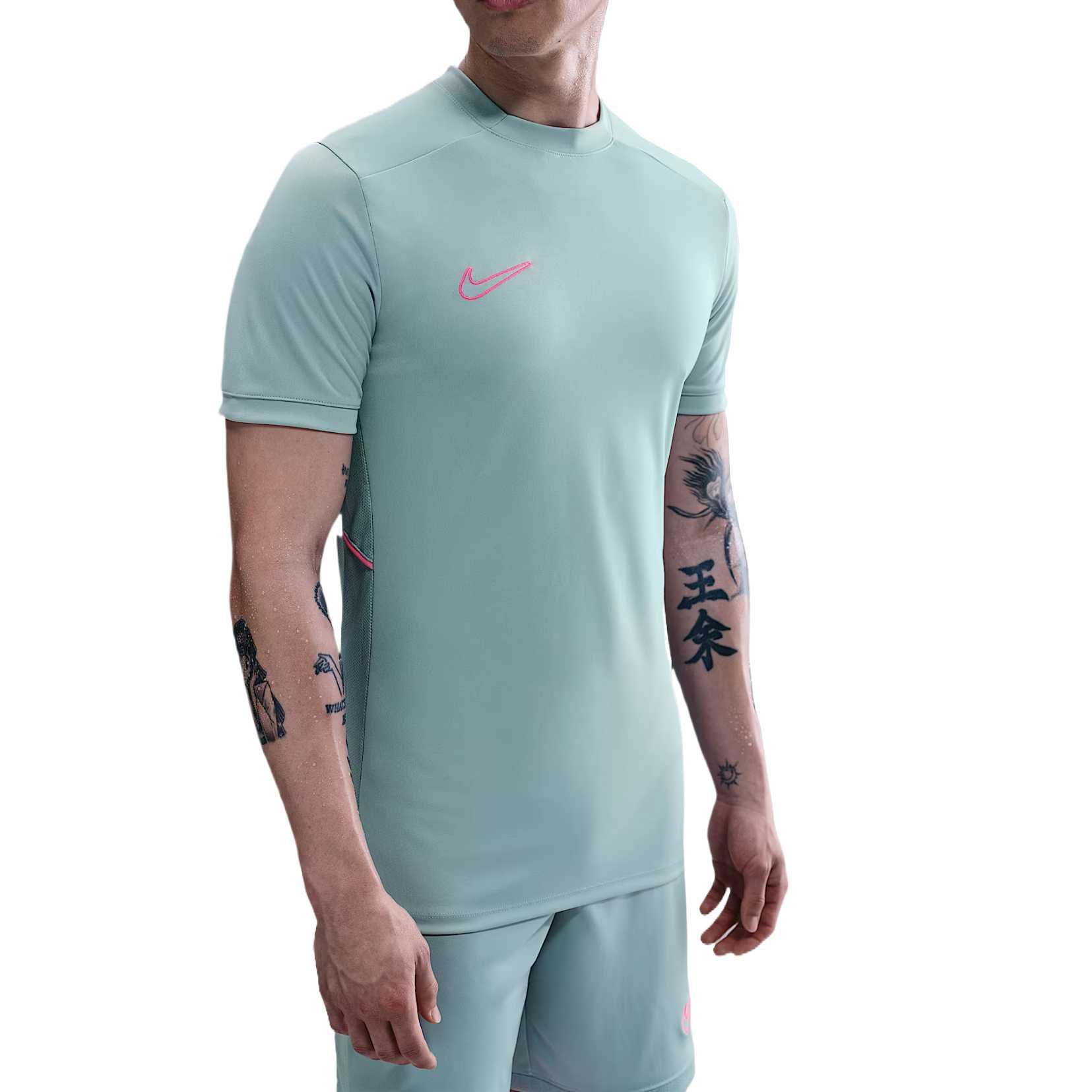 Футболка dri fit ss25 мужская cyan Nike, Cyan
Футболка dri fit ss25 мужская cyan Nike, Cyan