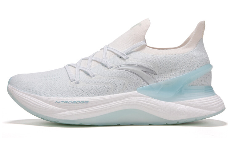 Кроссовки Chuang 2.0 Pro для бега мужские с низким верхом белые/королевские синие Anta
Кроссовки Chuang 2.0 Pro для бега мужские с низким верхом белые/королевские синие Anta