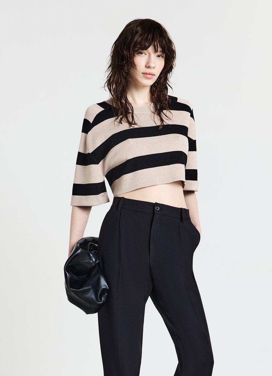 Футболка Calliope CROP A RIGHE, Var Ultrablack/Black
Футболка Calliope CROP A RIGHE, Var Ultrablack/Black