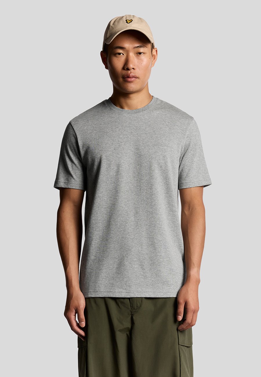 Футболка Lyle & Scott CHEST LOGO INTERLOCK , T Mid Grey Marl/Grey, Серый, Футболка Lyle & Scott CHEST LOGO INTERLOCK , T Mid Grey Marl/Grey
Футболка Lyle & Scott CHEST LOGO INTERLOCK , T Mid Grey Marl/Grey, Серый, Футболка Lyle & Scott CHEST LOGO INTERLOCK , T Mid Grey Marl/Grey