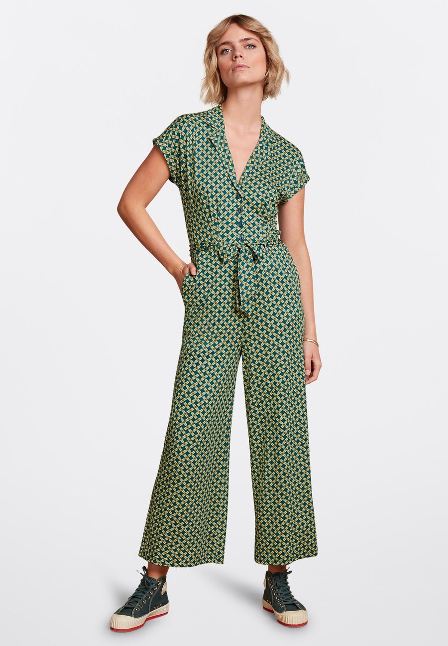 Комбинезон King Louie Jumpsuit, Kayaking Green/Green
Комбинезон King Louie Jumpsuit, Kayaking Green/Green