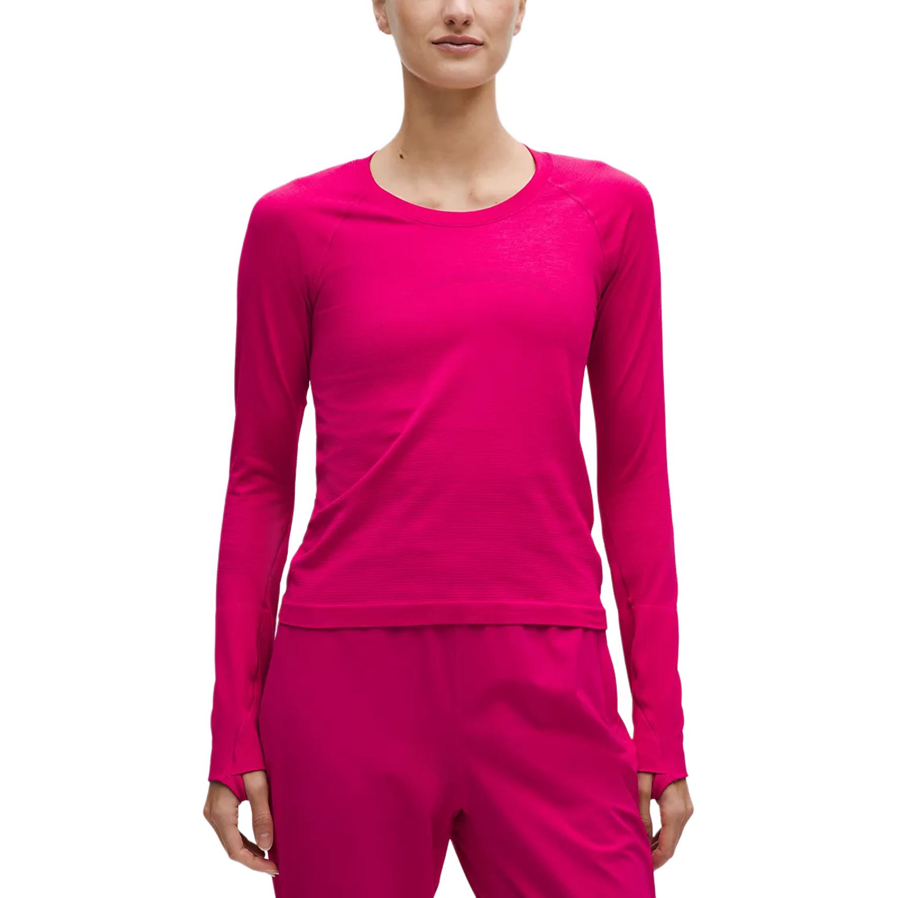 Lululemon Женская футболка Swiftly Tech, смешанный цвет, темно-синий
Lululemon Женская футболка Swiftly Tech, смешанный цвет, темно-синий