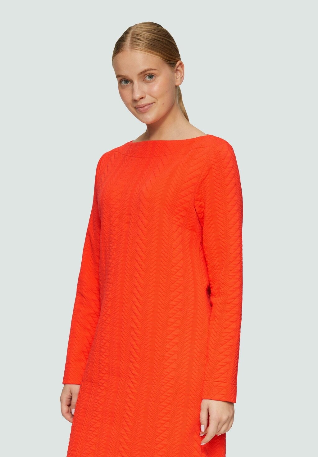 Платье-джемпер s.Oliver, оранжевый
Платье-джемпер s.Oliver, оранжевый