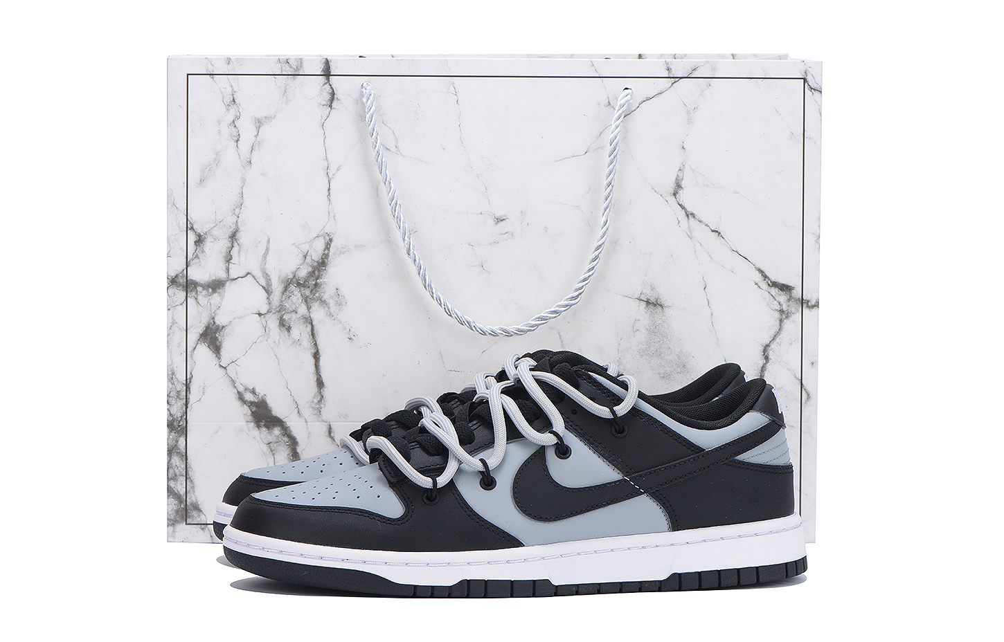Nike Мужские скейтерские кроссовки Dunk Minimalist Style Vibe Wind Box низкие, устойчивые к истиранию, черные и серые
Nike Мужские скейтерские кроссовки Dunk Minimalist Style Vibe Wind Box низкие, устойчивые к истиранию, черные и серые