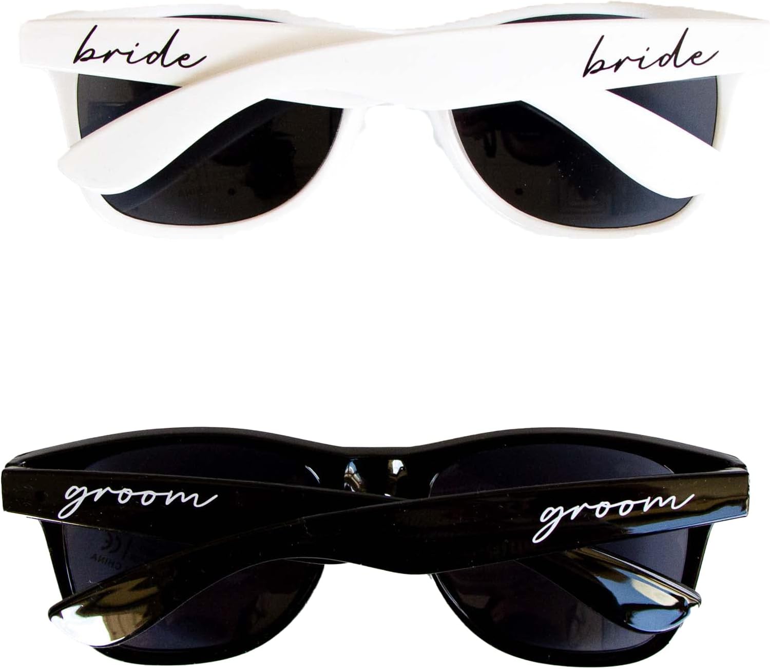 Солнцезащитные очки для жениха и невесты на девичник, свадебные аксессуары для невест, необходимые вещи для пляжной свадьбы, свадебные солнцезащитные очки Pretty Robes, White and Black
Солнцезащитные очки для жениха и невесты на девичник, свадебные аксессуары для невест, необходимые вещи для пляжной свадьбы, свадебные солнцезащитные очки Pretty Robes, White and Black