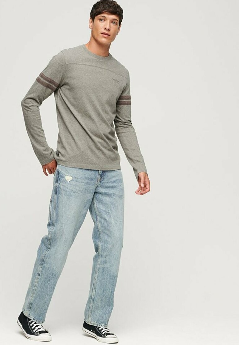 Топ с длинными рукавами ESSENTIAL LOGO QUARTERBACK Superdry, цвет ash olive marl cocoa brown marl
Топ с длинными рукавами ESSENTIAL LOGO QUARTERBACK Superdry, цвет ash olive marl cocoa brown marl
