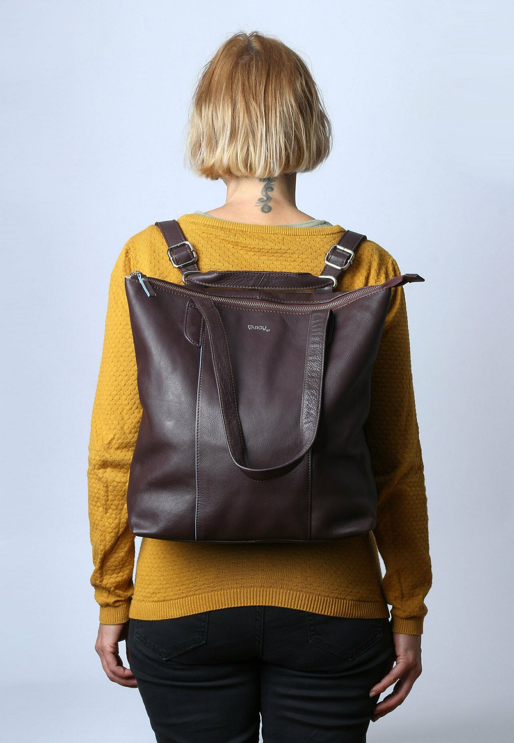 Рюкзак HANA 1 Vargu, винно-красный
Рюкзак HANA 1 Vargu, винно-красный