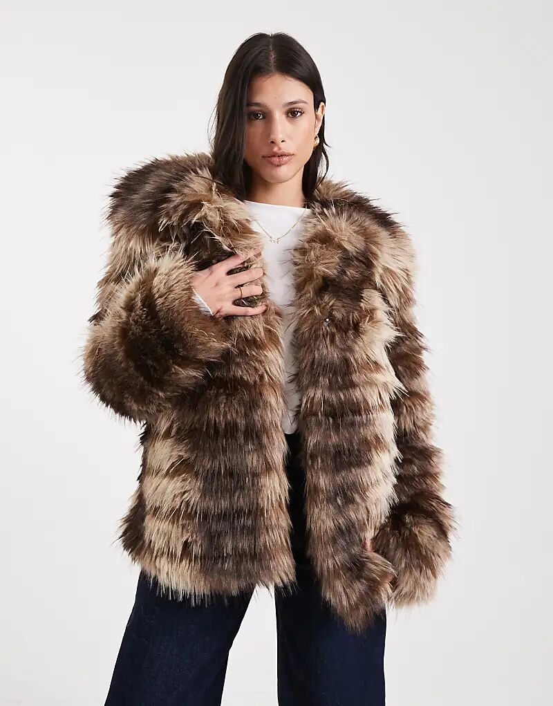 Короткая коричневая куртка из искусственного меха с заплатками и полосками от ASOS DESIGN Tall
Короткая коричневая куртка из искусственного меха с заплатками и полосками от ASOS DESIGN Tall