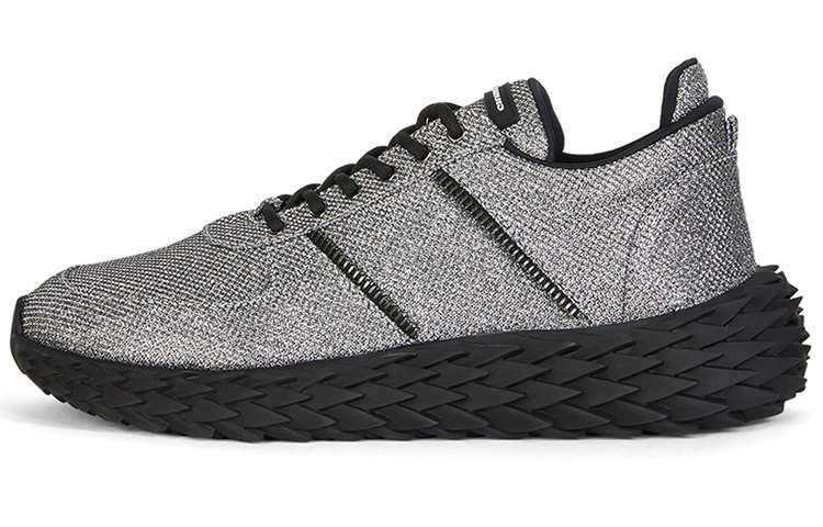 Урчин лоу-топ кроссовки Giuseppe Zanotti
Урчин лоу-топ кроссовки Giuseppe Zanotti