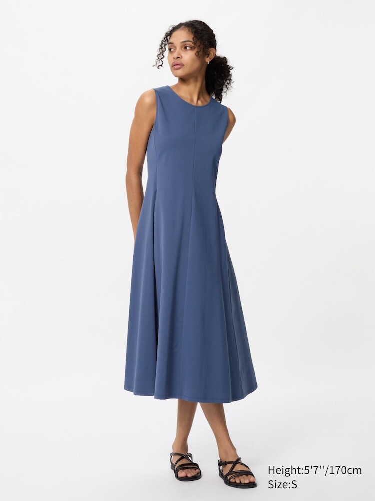 Платье ultra stretch без рукавов Uniqlo, цвет 67 синий
Платье ultra stretch без рукавов Uniqlo, цвет 67 синий
