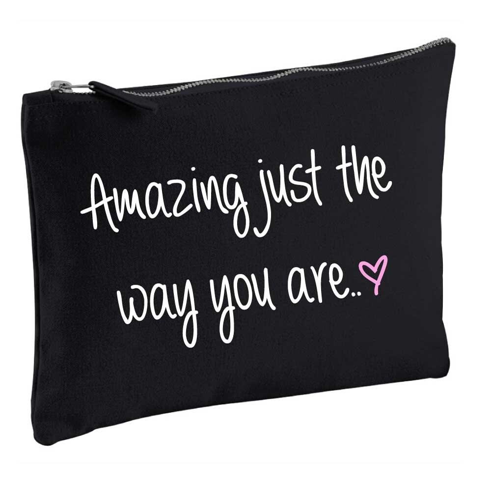 Черная косметичка Amazing Just The Way You Are 60 SECOND MAKEOVER, черный
Черная косметичка Amazing Just The Way You Are 60 SECOND MAKEOVER, черный