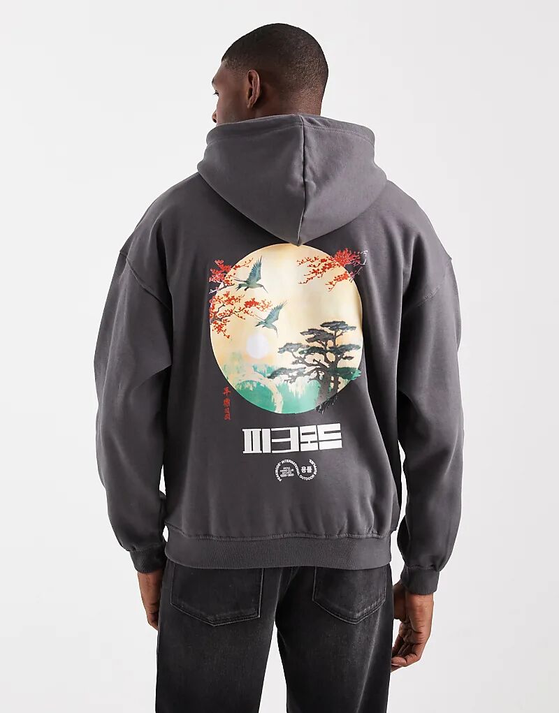 Толстовка ONLY & SONS в винтажном стиле с принтом сцены на спине в угольном цвете
Толстовка ONLY & SONS в винтажном стиле с принтом сцены на спине в угольном цвете