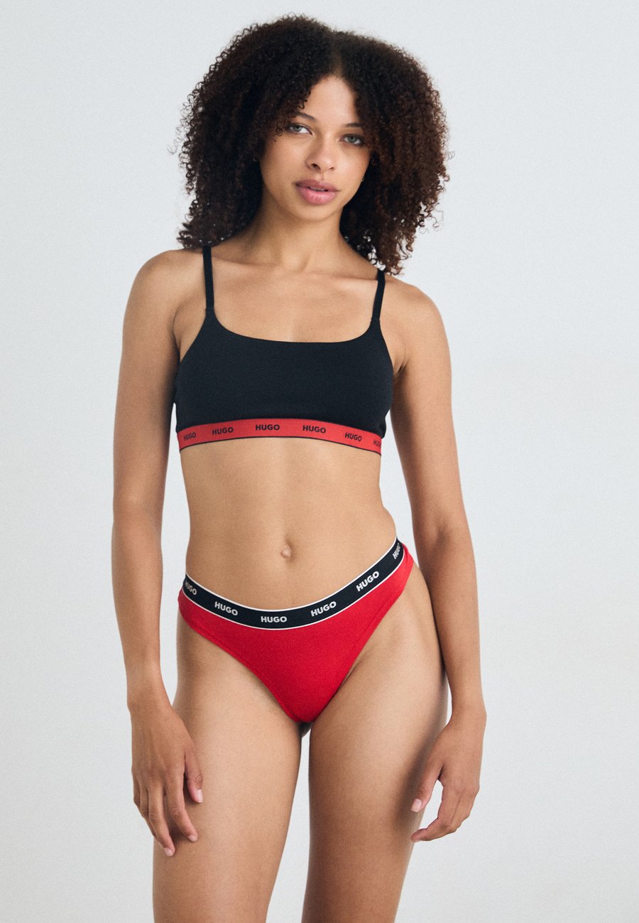 Бюстье HUGO TWIN BRALETTE 2 PACK, Black
Бюстье HUGO TWIN BRALETTE 2 PACK, Black