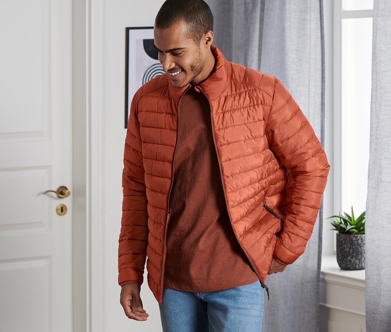 Стеганая куртка Tchibo, оранжевый
Стеганая куртка Tchibo, оранжевый