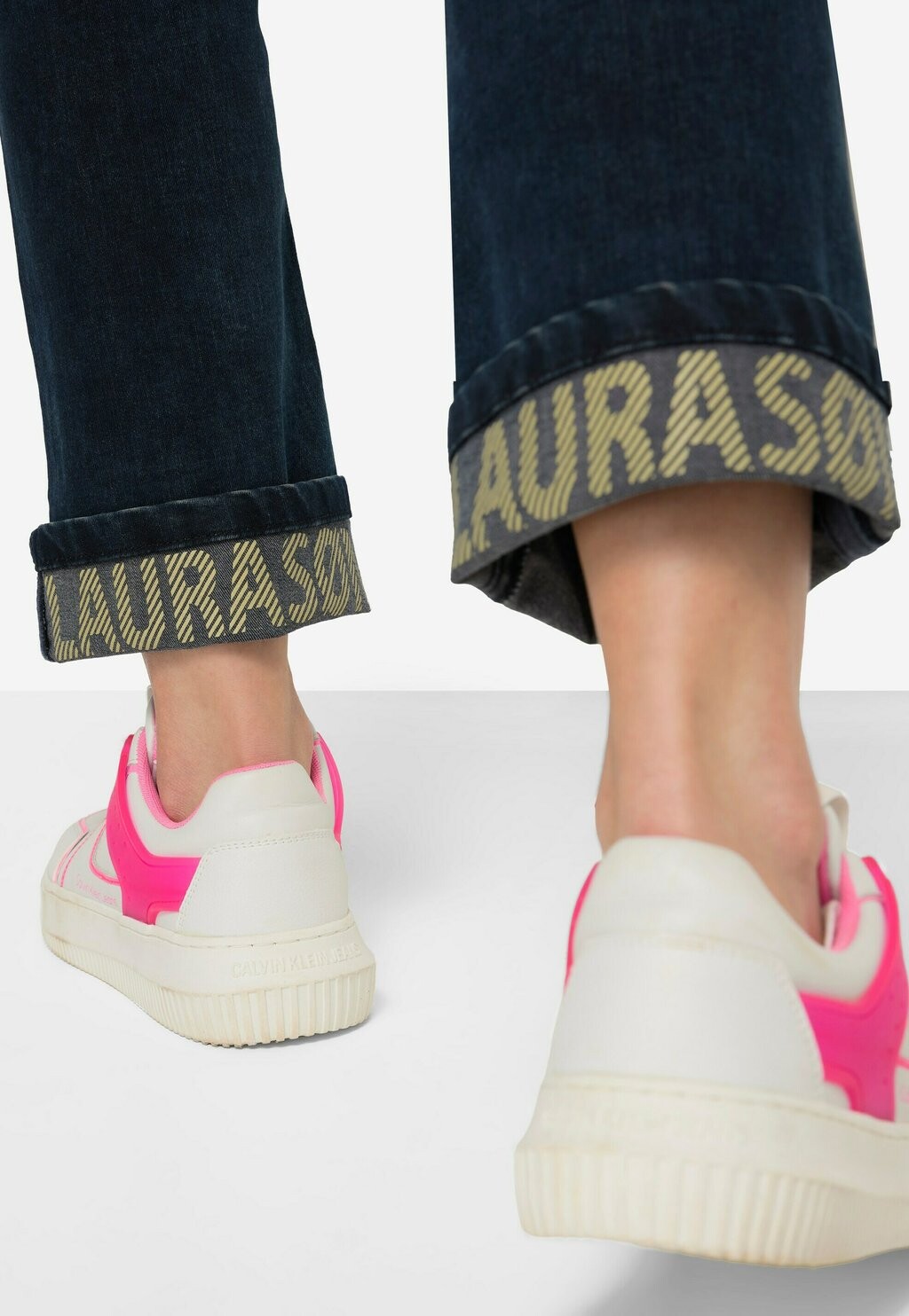 Джинсы прямого кроя LAURASØN, темно-синий
Джинсы прямого кроя LAURASØN, темно-синий