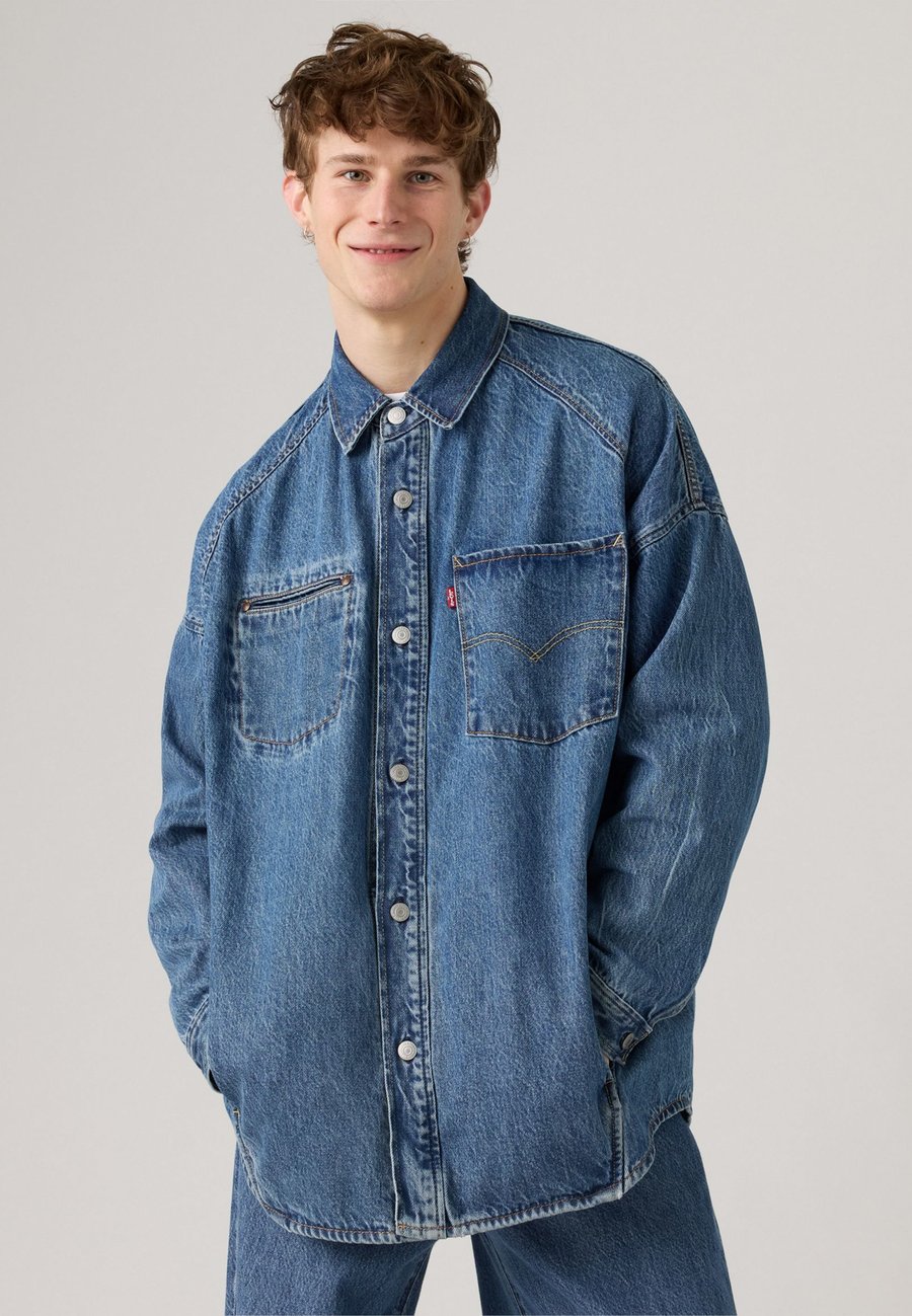 Куртка Levi's TWIST , Lets Do The Twist T/Blue Denim
Куртка Levi's TWIST , Lets Do The Twist T/Blue Denim