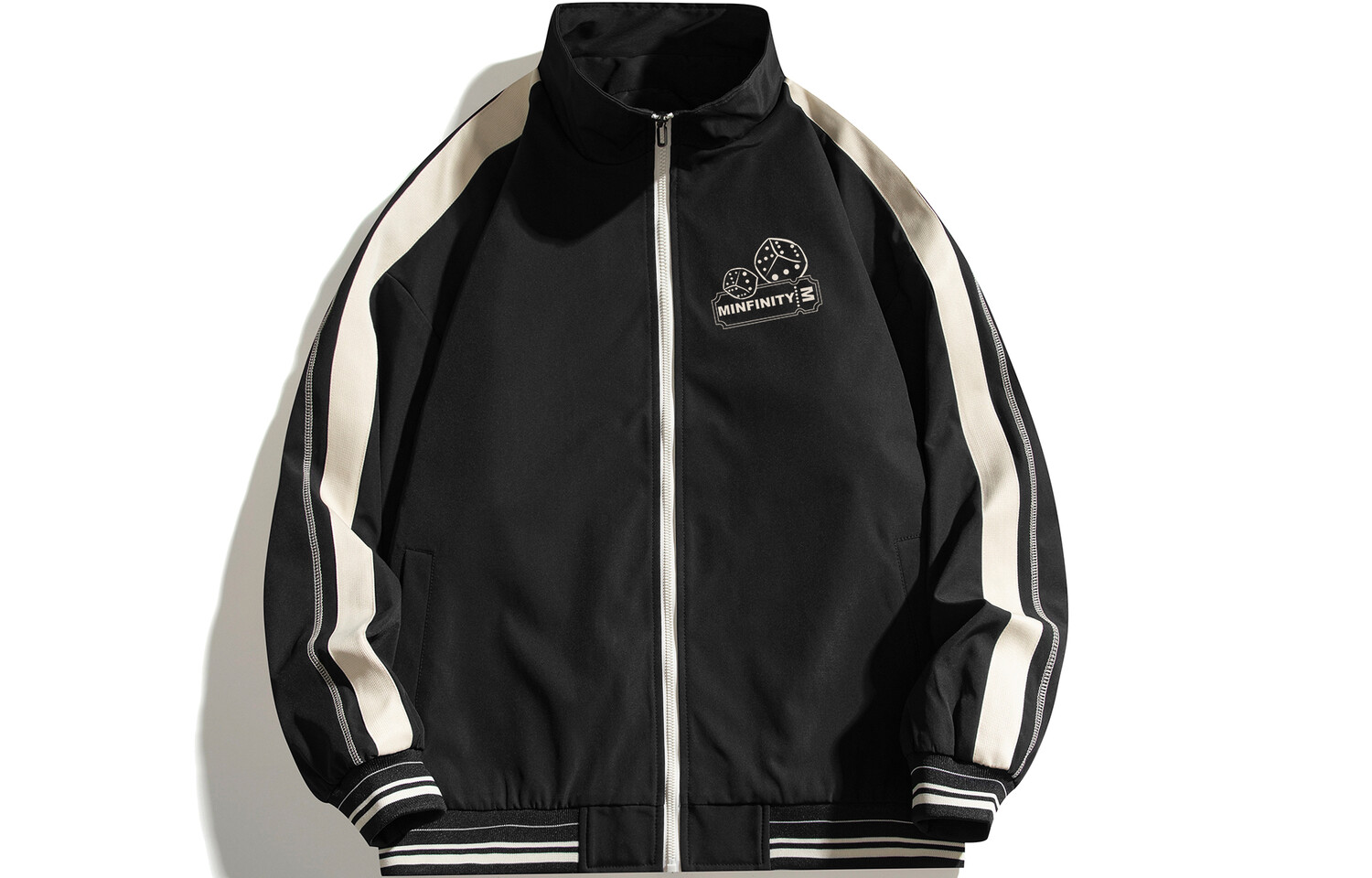 Повседневная спортивная одежда унисекс Minfinity
Повседневная спортивная одежда унисекс Minfinity