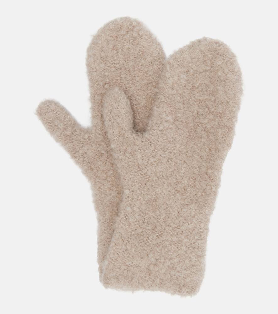 Перчатки Ladislas из кашемира, альпаки и шёлка The Row, Beige
Перчатки Ladislas из кашемира, альпаки и шёлка The Row, Beige