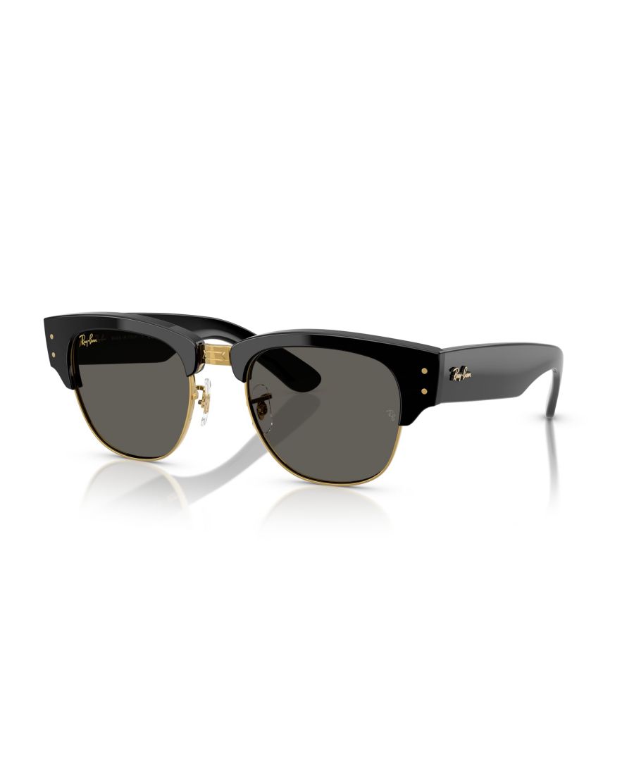 Солнцезащитные очки унисекс Mega Clubmaster из коллекции Blacked Out, RB0316S Ray-Ban, Black On Gold
Солнцезащитные очки унисекс Mega Clubmaster из коллекции Blacked Out, RB0316S Ray-Ban, Black On Gold
