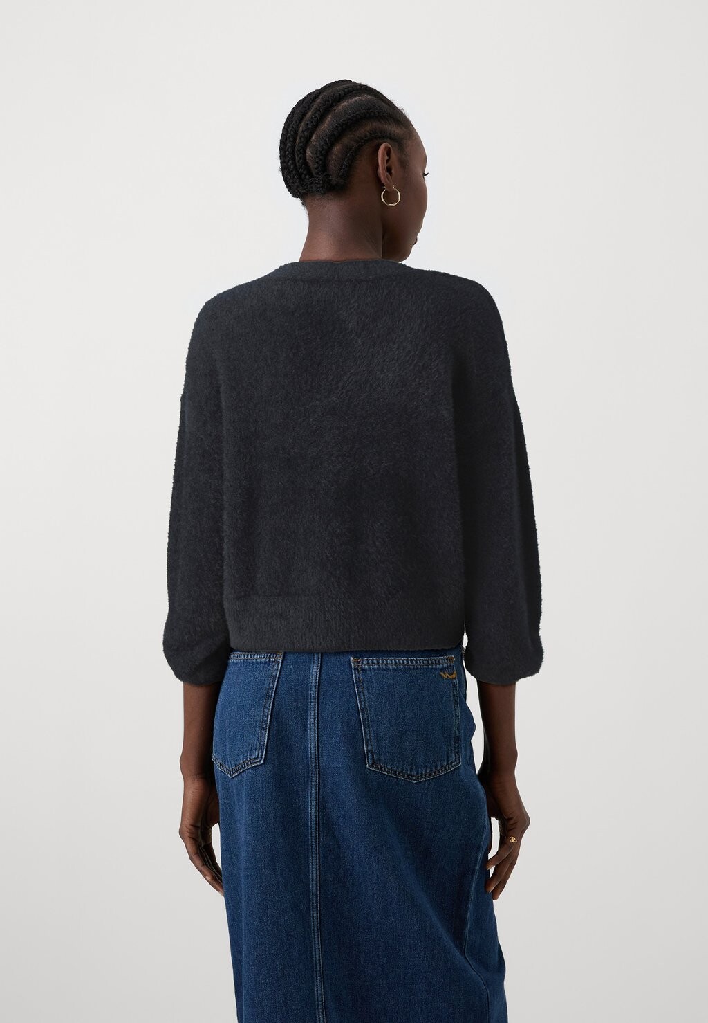 Кардиган ONLPIUMO V-NECK ONLY, черный
Кардиган ONLPIUMO V-NECK ONLY, черный