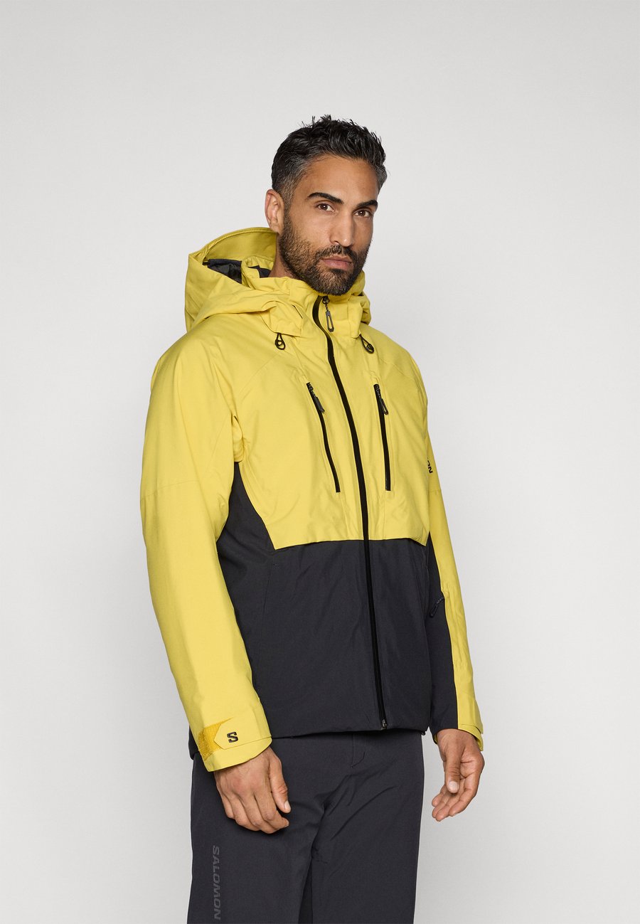 Лыжная куртка Salomon BRILLIANT 2.0 JACKET, Cress Green/Deep Black/Black
Лыжная куртка Salomon BRILLIANT 2.0 JACKET, Cress Green/Deep Black/Black