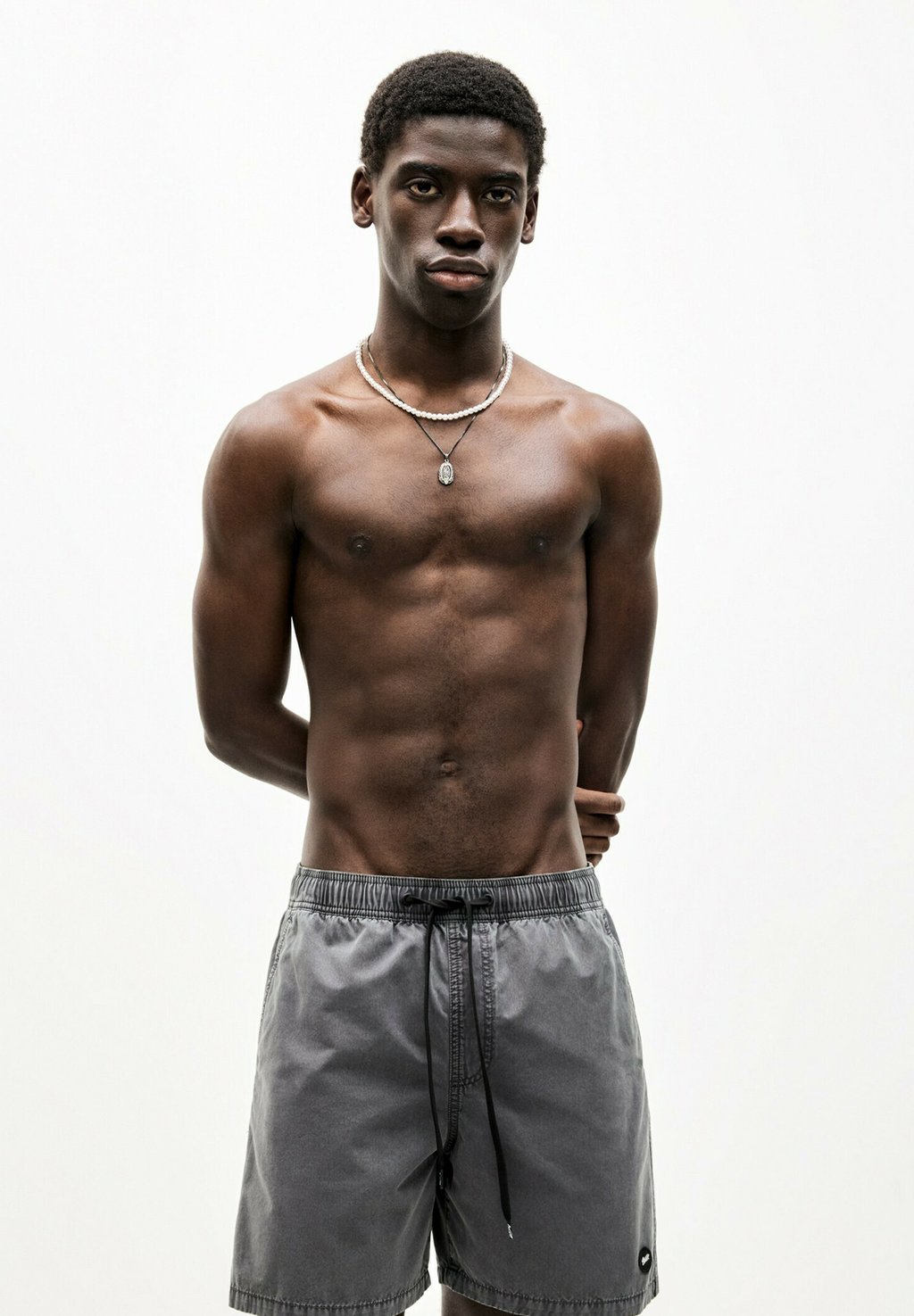 Пляжные шорты PULL&BEAR, черный
Пляжные шорты PULL&BEAR, черный