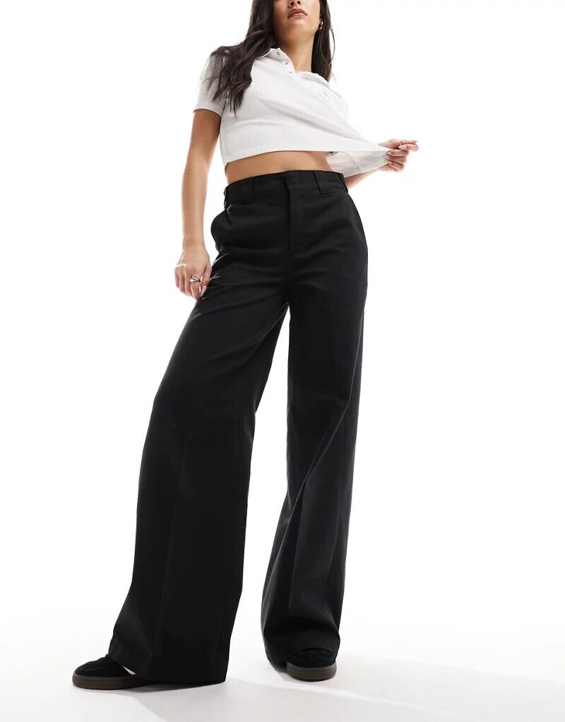 Черные широкие офисные брюки Dickies
Черные широкие офисные брюки Dickies