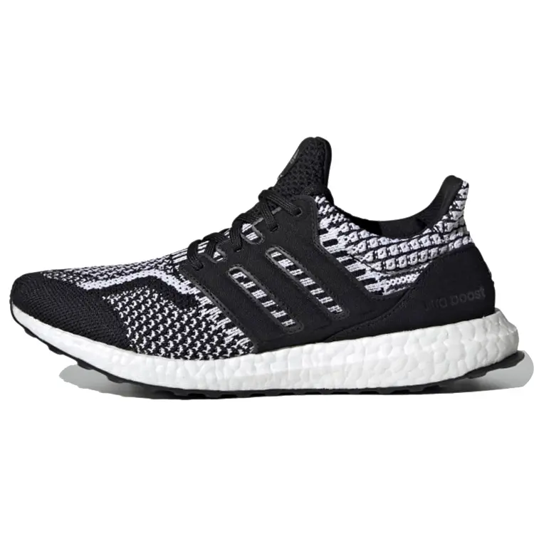 Кроссовки adidas Ultra Boost 5.0 DNA Core Black White Women's
Кроссовки adidas Ultra Boost 5.0 DNA Core Black White Women's