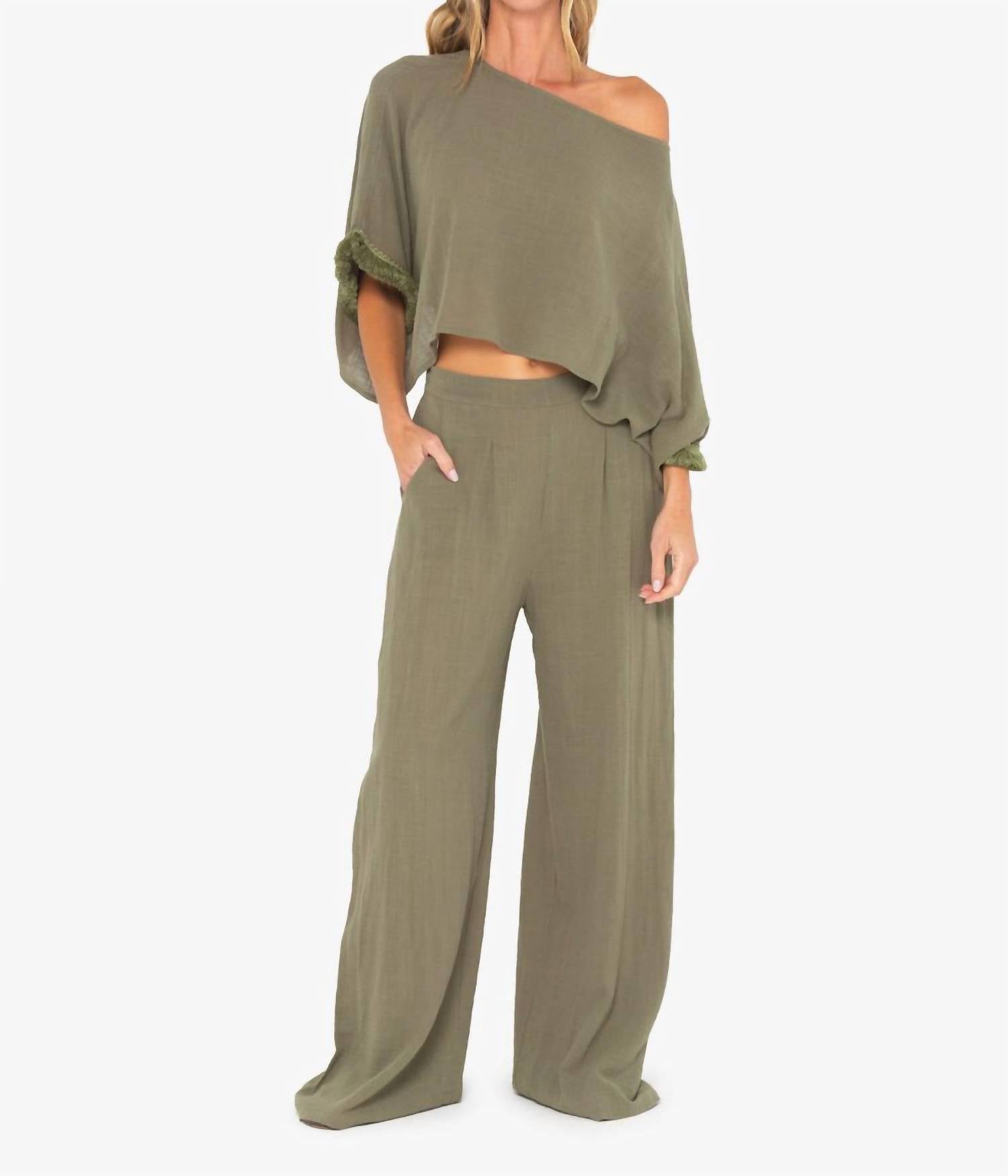 Келиан брюки на резинке в цвете лес JBQ, Forest
Келиан брюки на резинке в цвете лес JBQ, Forest