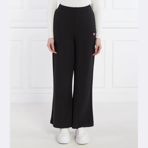 Широкие расклешенные спортивные брюки Badge Tommy Hilfiger, черный
Широкие расклешенные спортивные брюки Badge Tommy Hilfiger, черный