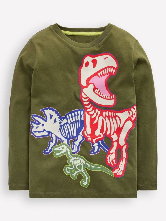 Детская хлопковая футболка с длинным рукавом, светящаяся в темноте Mini Boden, Dino Skeletons
Детская хлопковая футболка с длинным рукавом, светящаяся в темноте Mini Boden, Dino Skeletons
