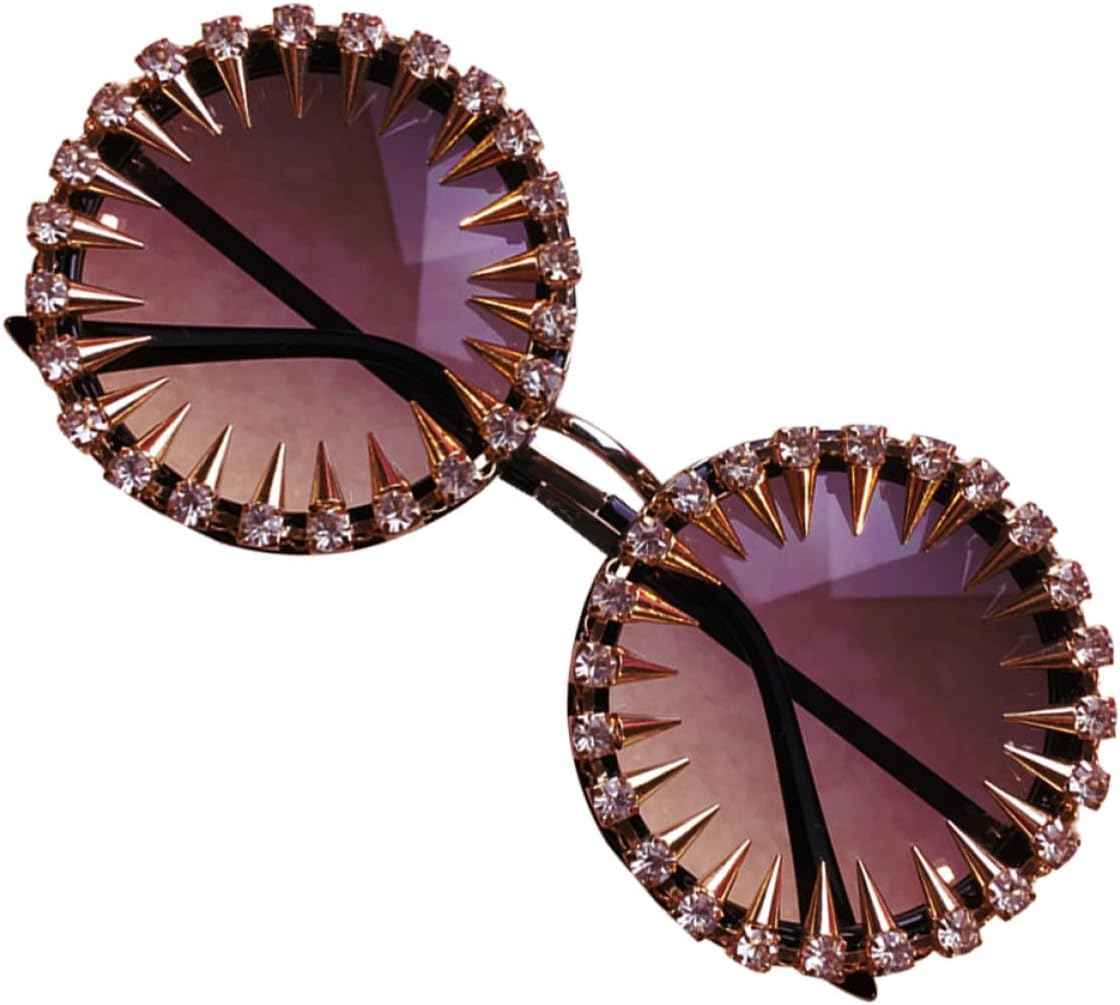 Солнцезащитные очки SUPVOX в винтажном стиле с заклепками для женщин, ретро-оправа круглой формы, очки для вечеринок и выступлений, черная оправа, подходят для косплея и мероприятий на открытом воздухе, Black
Солнцезащитные очки SUPVOX в винтажном стиле с заклепками для женщин, ретро-оправа круглой формы, очки для вечеринок и выступлений, черная оправа, подходят для косплея и мероприятий на открытом воздухе, Black