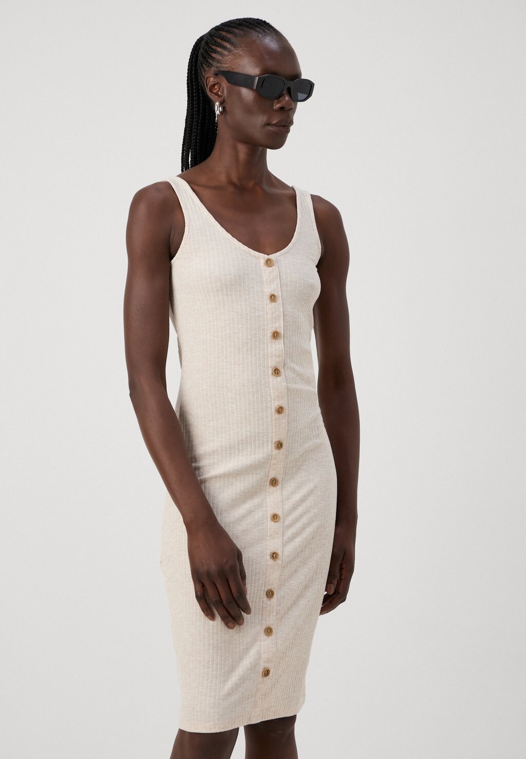 Платье из джерси ONLNELLA BODYCON DRESS ONLY Tall, бежевый
Платье из джерси ONLNELLA BODYCON DRESS ONLY Tall, бежевый