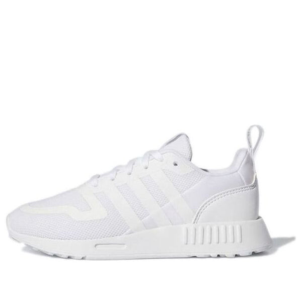 Кроссовки оригиналы мультикс Adidas, белый
Кроссовки оригиналы мультикс Adidas, белый