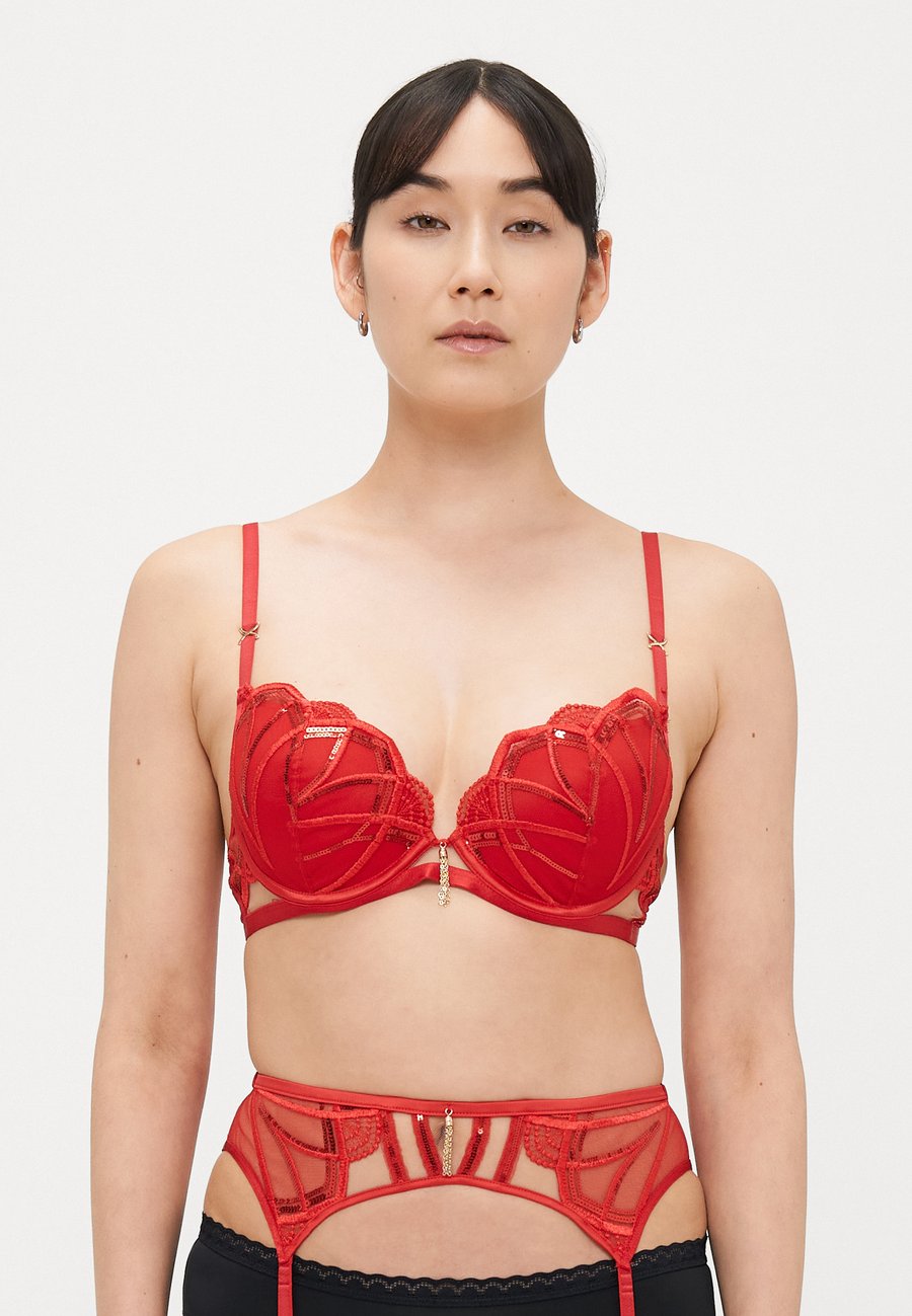 Бюстгальтер Ann Summers DESIRING DECADENCE PADDED PLUNGE, Red
Бюстгальтер Ann Summers DESIRING DECADENCE PADDED PLUNGE, Red