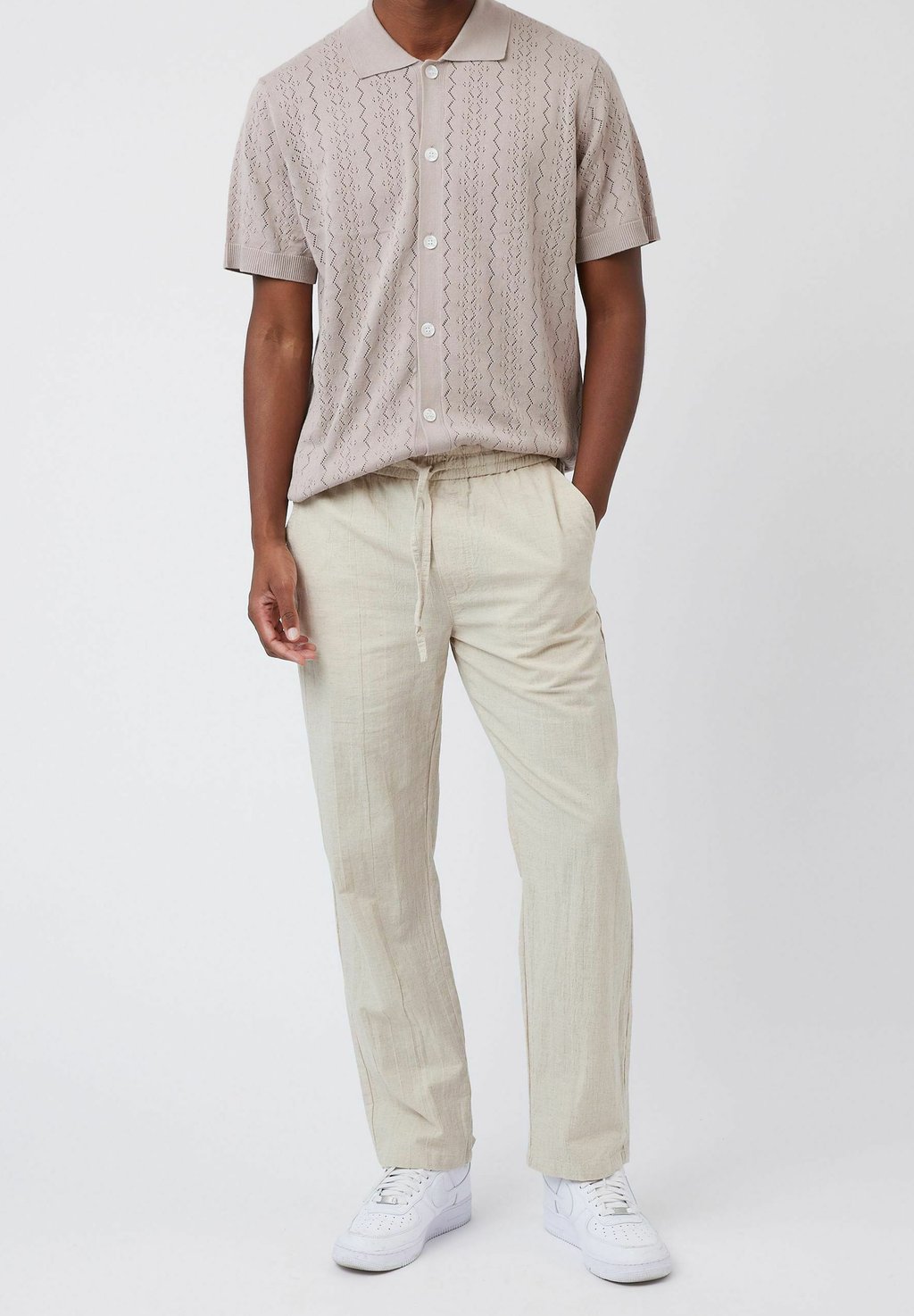 Брюки Minimum, бежевый
Брюки Minimum, бежевый