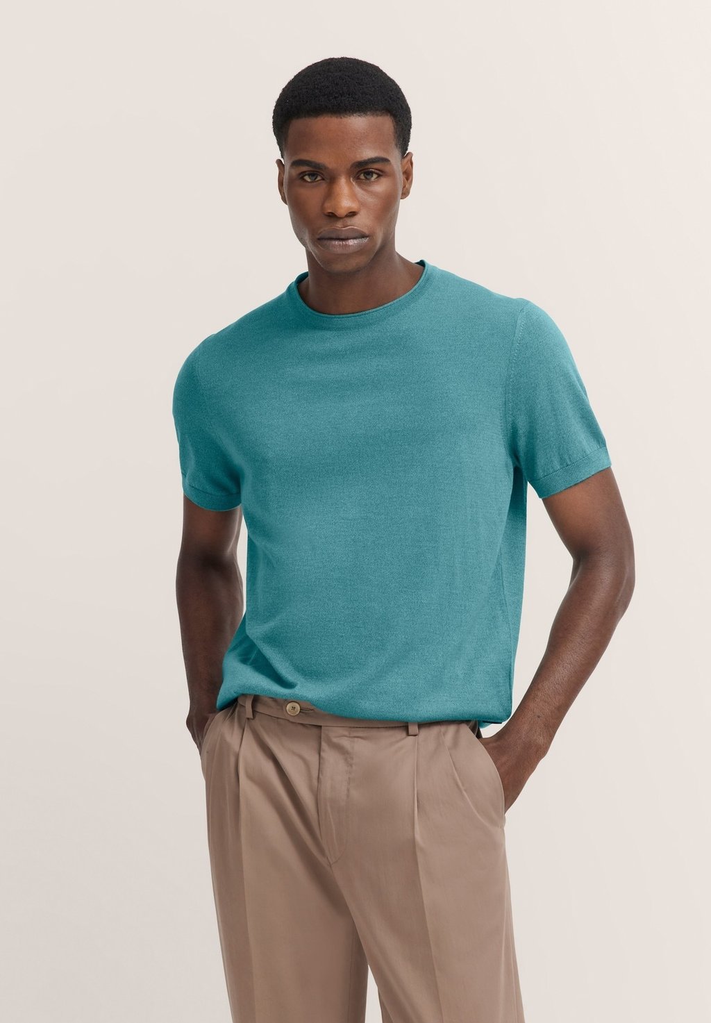 Базовая футболка KNIT bugatti, зеленый
Базовая футболка KNIT bugatti, зеленый