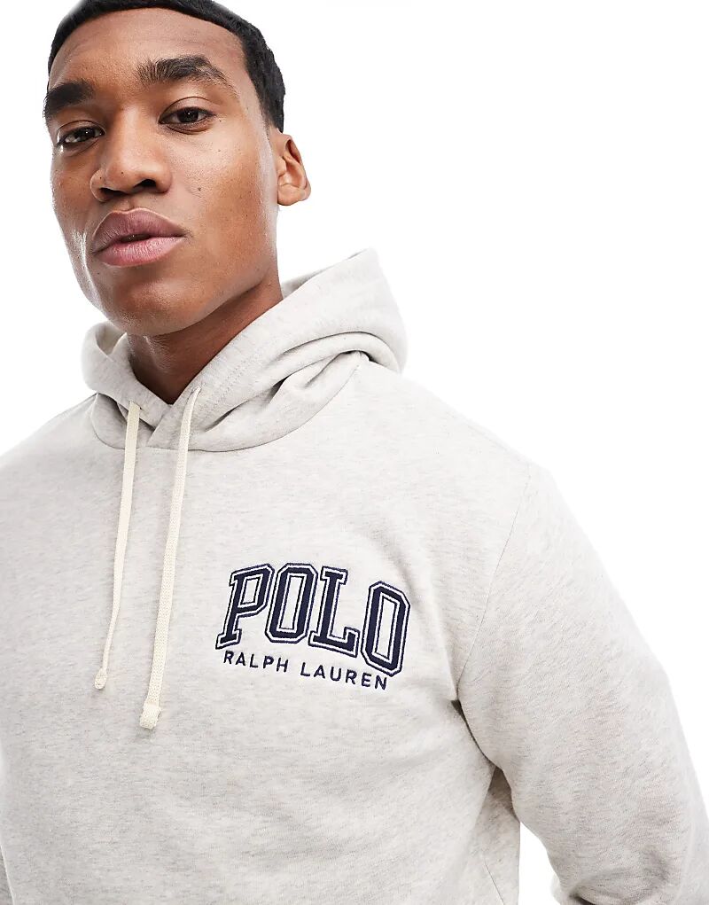 Толстовка с капюшоном из флиса с логотипом Collegiate Classic oversize светло-серого меланжевого цвета Polo Ralph Lauren
Толстовка с капюшоном из флиса с логотипом Collegiate Classic oversize светло-серого меланжевого цвета Polo Ralph Lauren