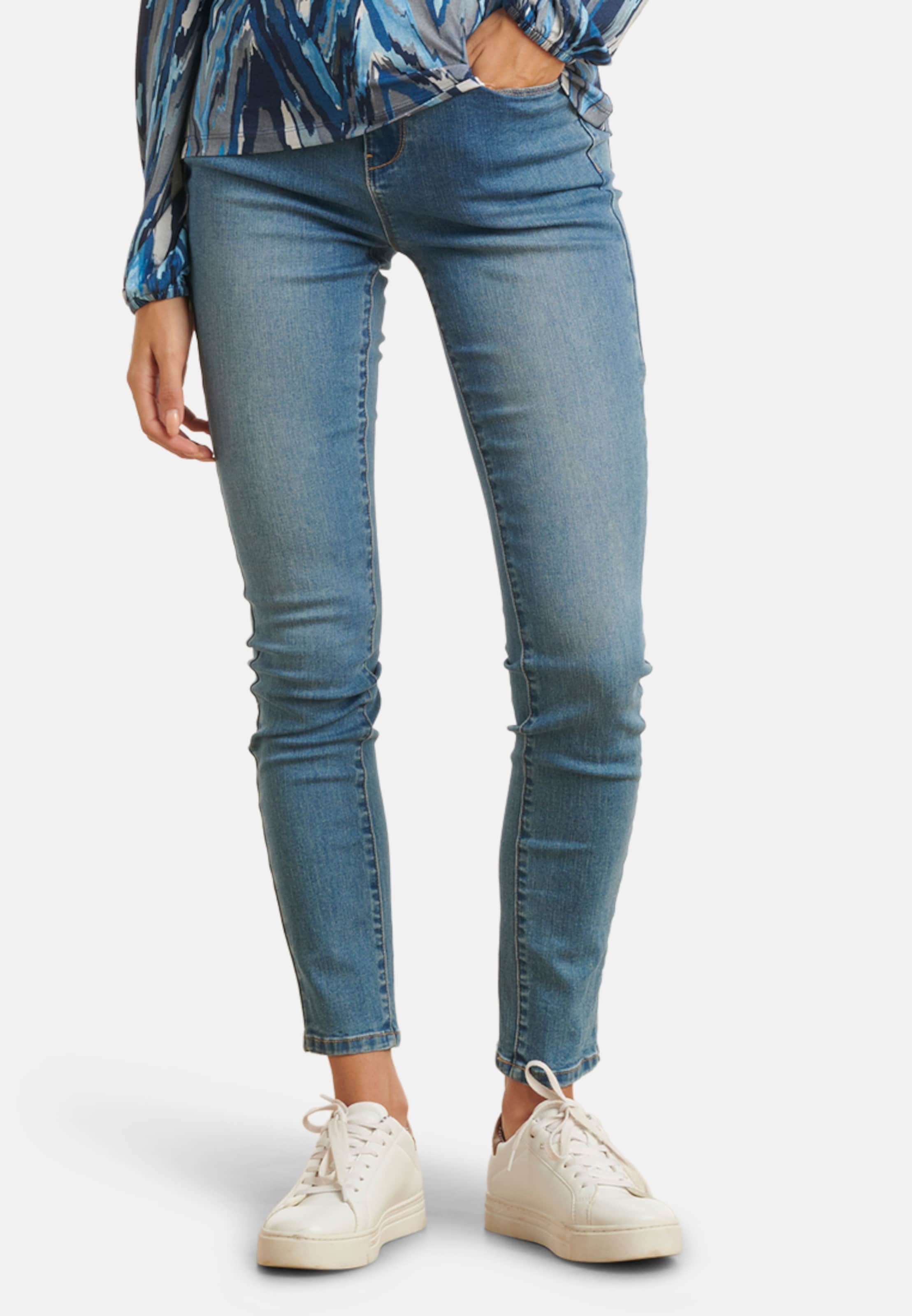 Smashed Lemon Джинсы Slim fit в синем дениме
Smashed Lemon Джинсы Slim fit в синем дениме