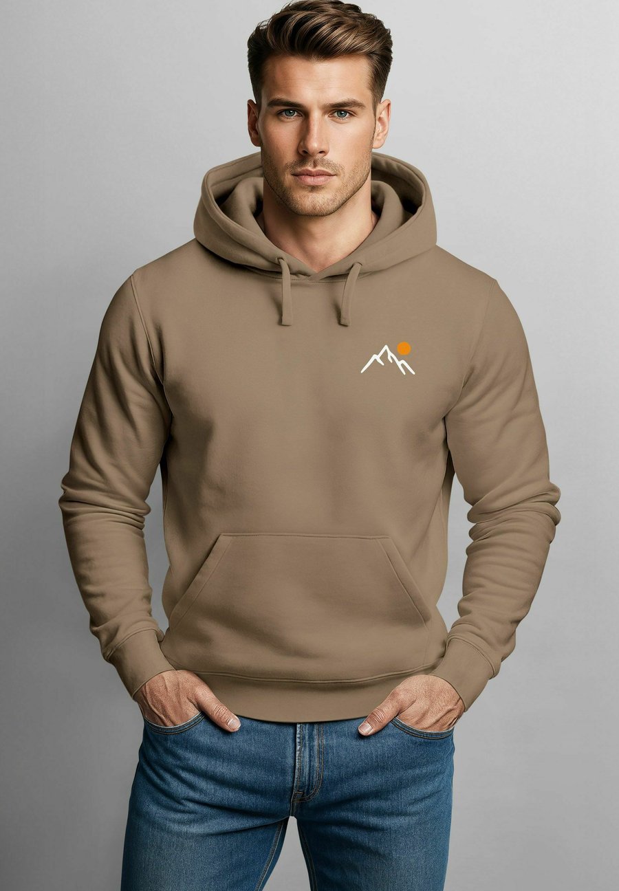 Худи Neverless MOUNTAIN SUN BRUSTPRINT , Mocha/Beige
Худи Neverless MOUNTAIN SUN BRUSTPRINT , Mocha/Beige