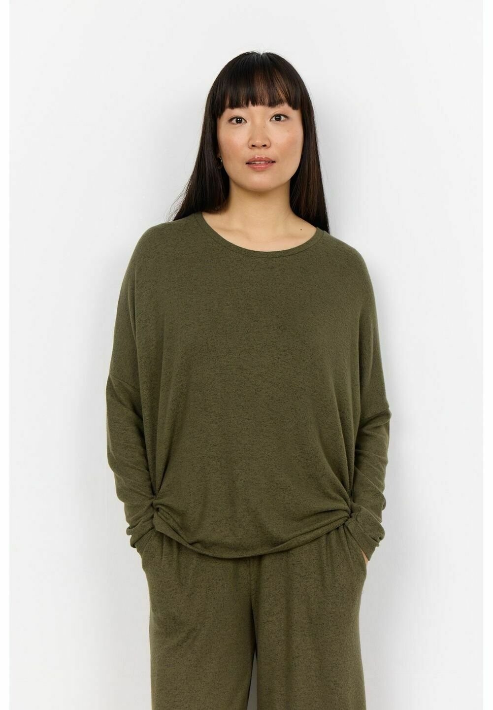 Джемпер BIARA Soyaconcept, зеленый
Джемпер BIARA Soyaconcept, зеленый